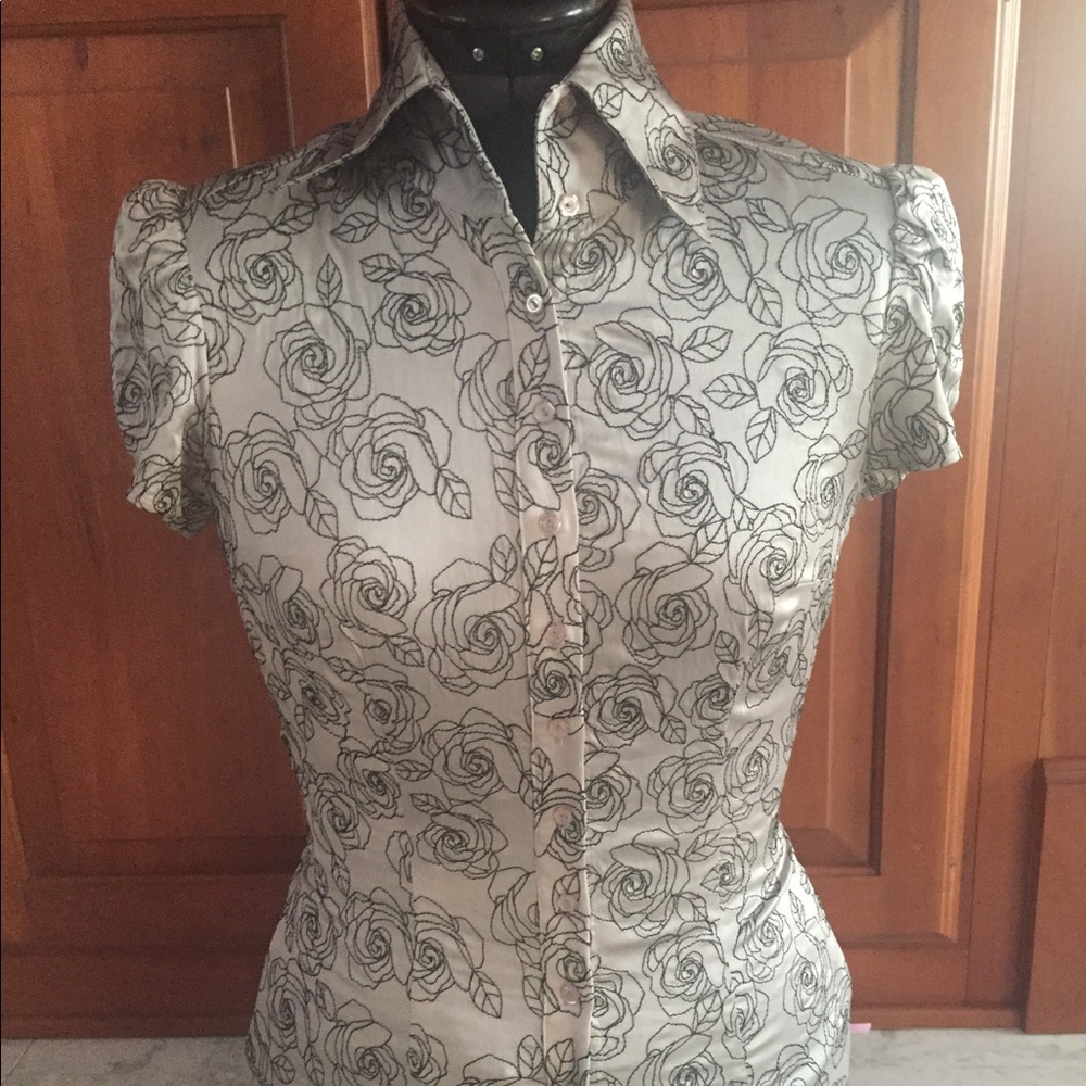 Silver roses bebe small short sleeve